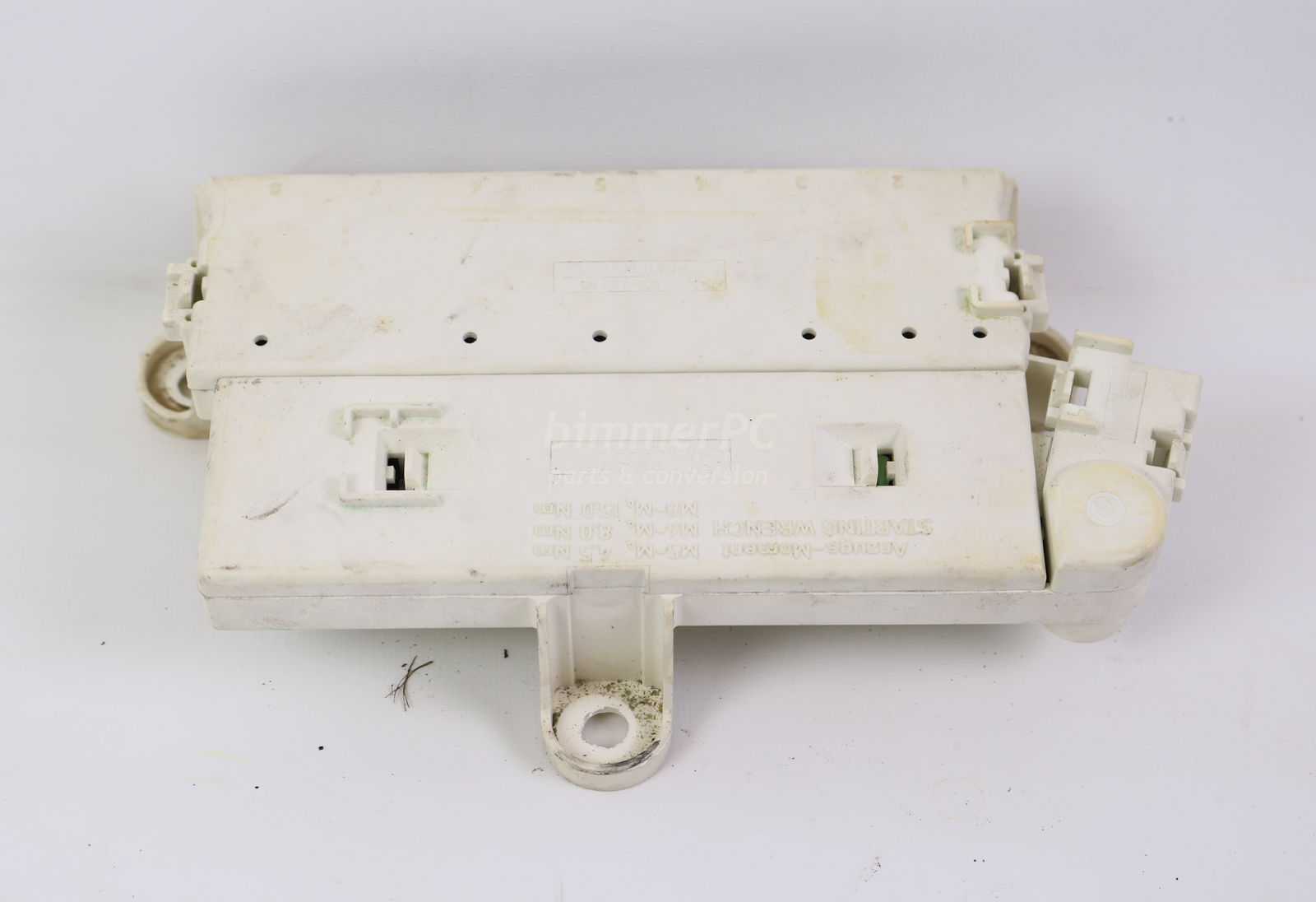 Picture of BMW 61138387544 Under Seat Power Distribution Fuse Box Holder E38 E39 for sale