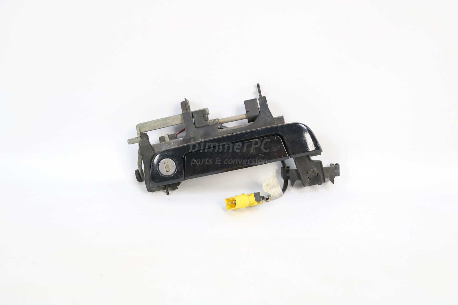 bimmerPC Sales Newsletter Save up to 50% off! We often run promotions and sales, join our mailing list to be notified. of BMW 51218148618 Front Right Passengers Door Handle E34 Late for sale