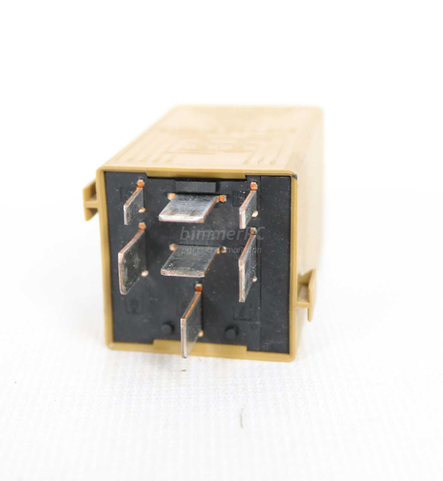BMW Windshield Wipers Control Relay Brown E46 E39 E38 E60 E63 E83 19962010 OEM eBay
