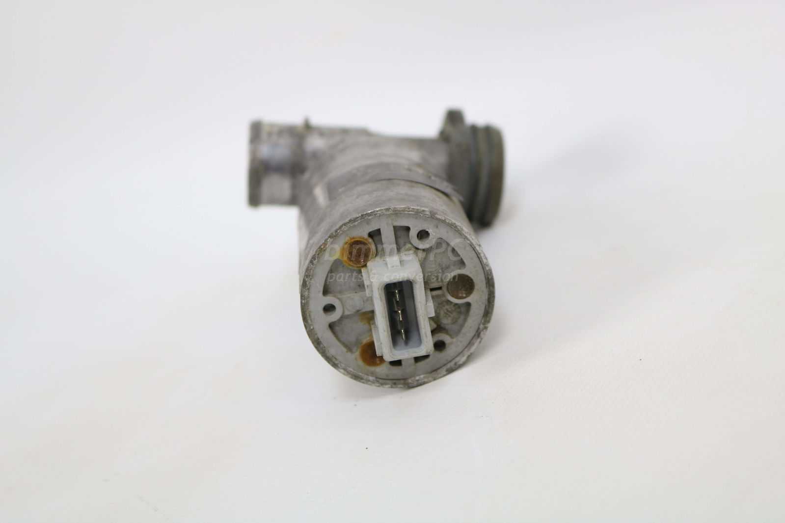 BMW E36 E46 E39 E53 E34 M54 M52tu Engine ICV Idle Control Valve 1993