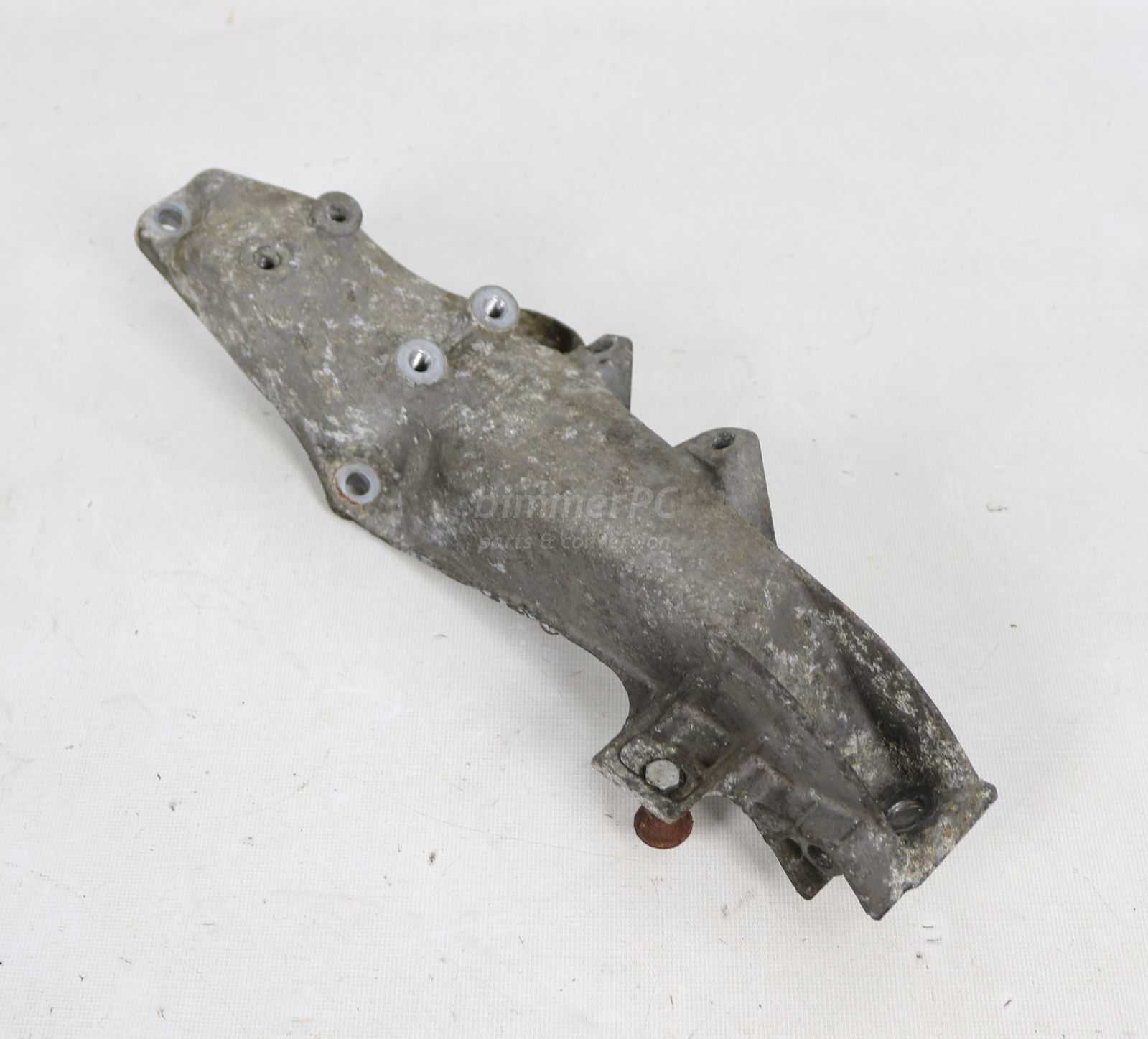 Picture of BMW 11811137015 Left Drivers Engine Motor Mount Arm Bracket M42 M44 E36 Z3 for sale