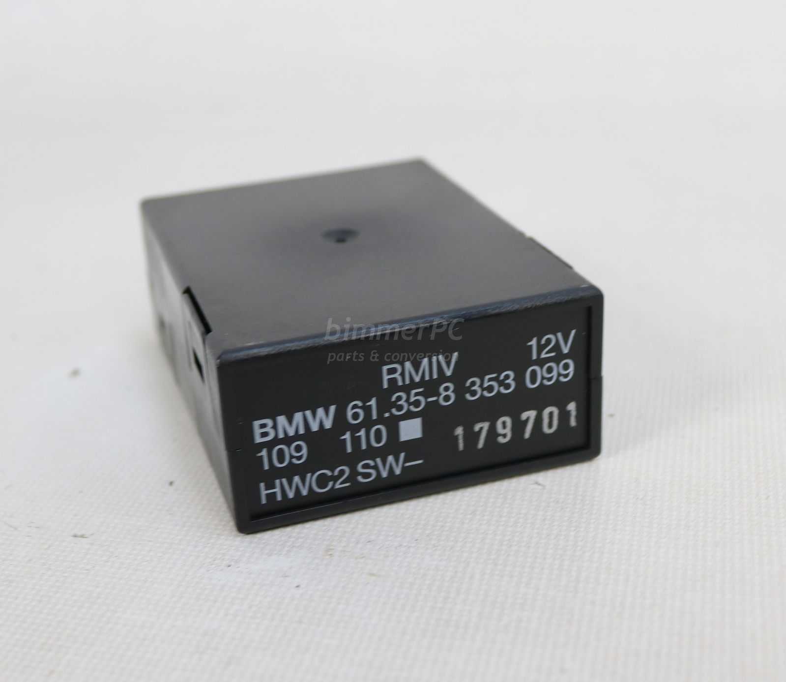 BMW E36 3Series Sedan Rear Power Windows Relay Module RMIV 19921998