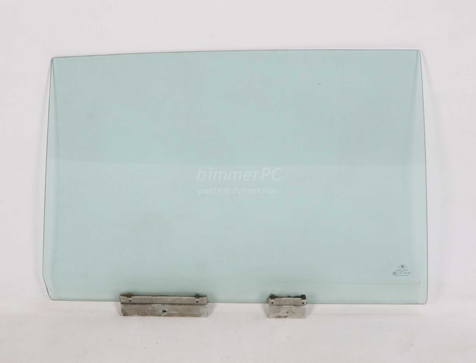 Picture   of BMW 51348105036 Rear Right Passengers Window Door Glass Pane E32 LWB for sale