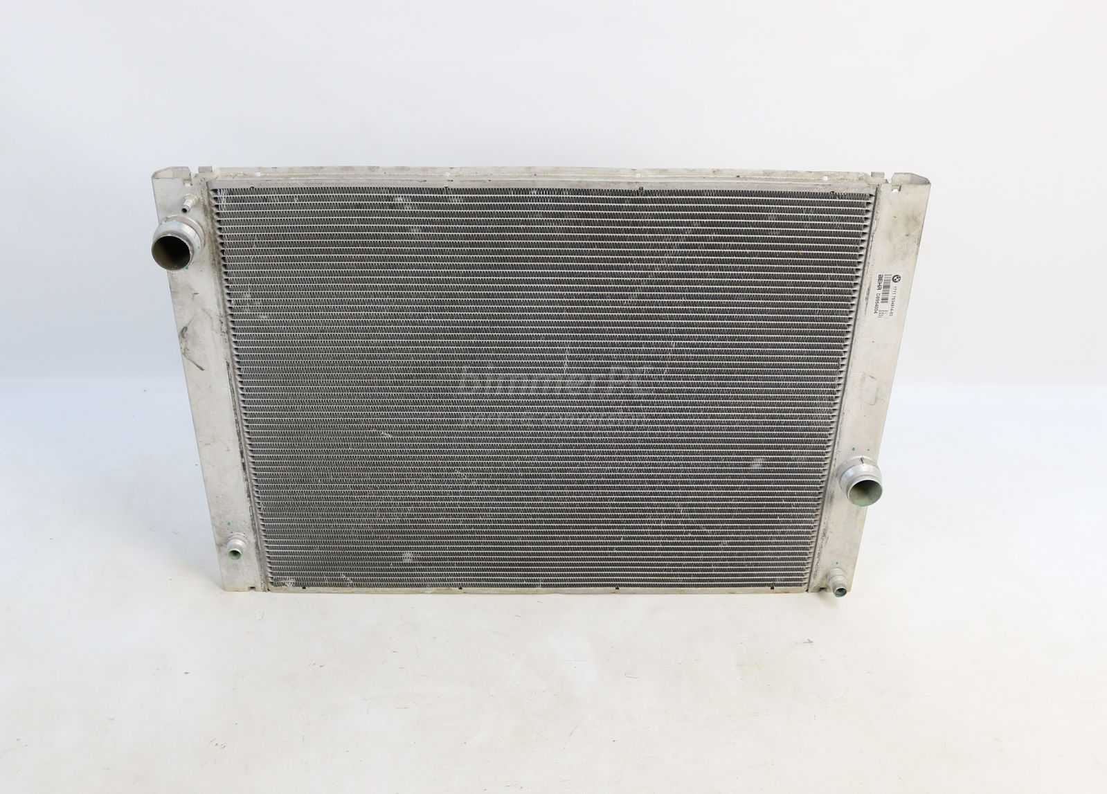 Radiator Mounting Plate for BMW E60 E61 E63 E64 E65 5//6//7 Series