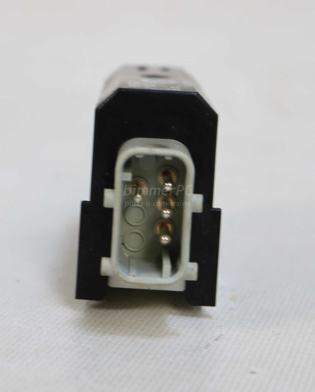 BMW E39 5Series E38 7Series Power Door Lock Actuator Module Unit 1997