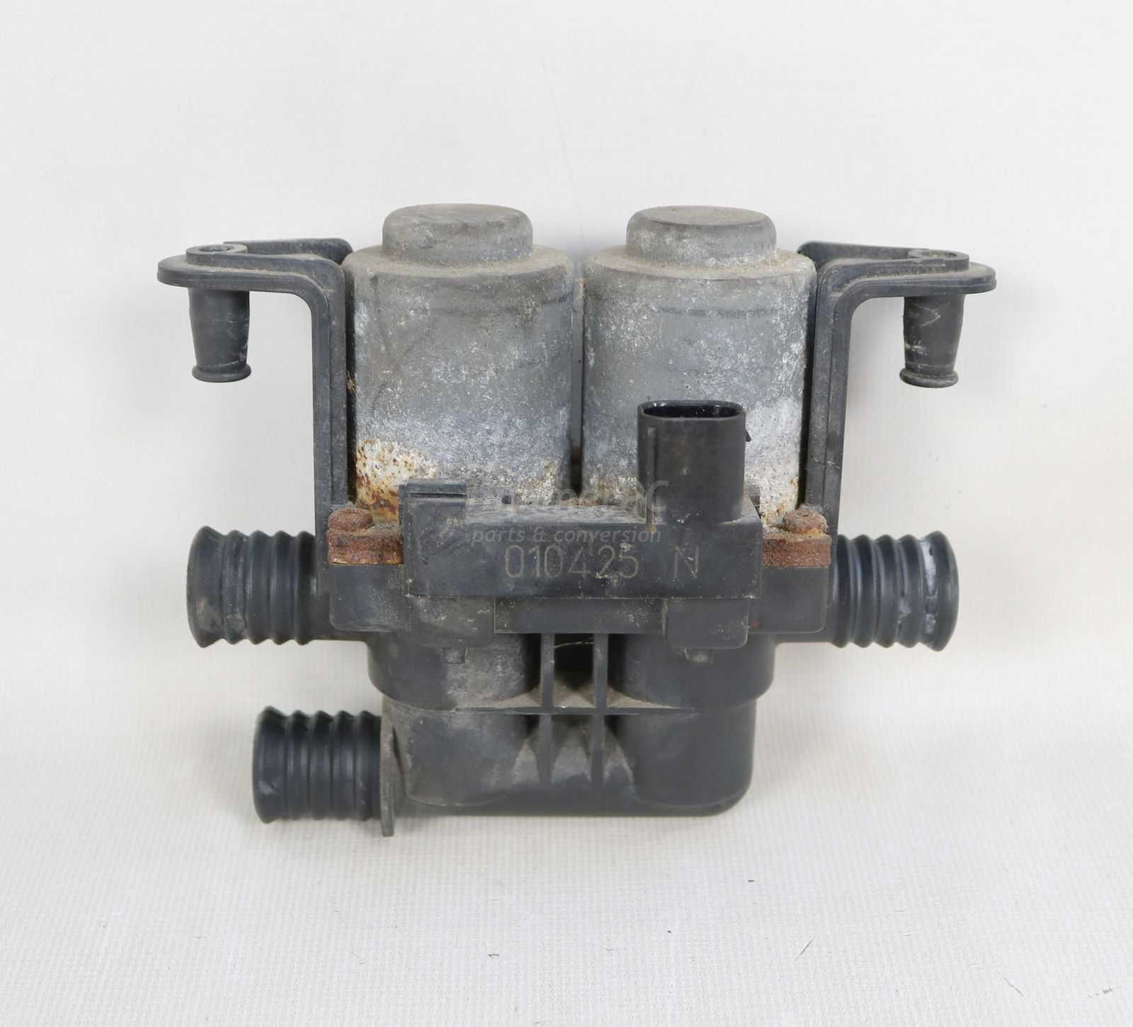 Picture of BMW 64128374995 Heater Valves Coolant Diverters E39 E53 Late for sale