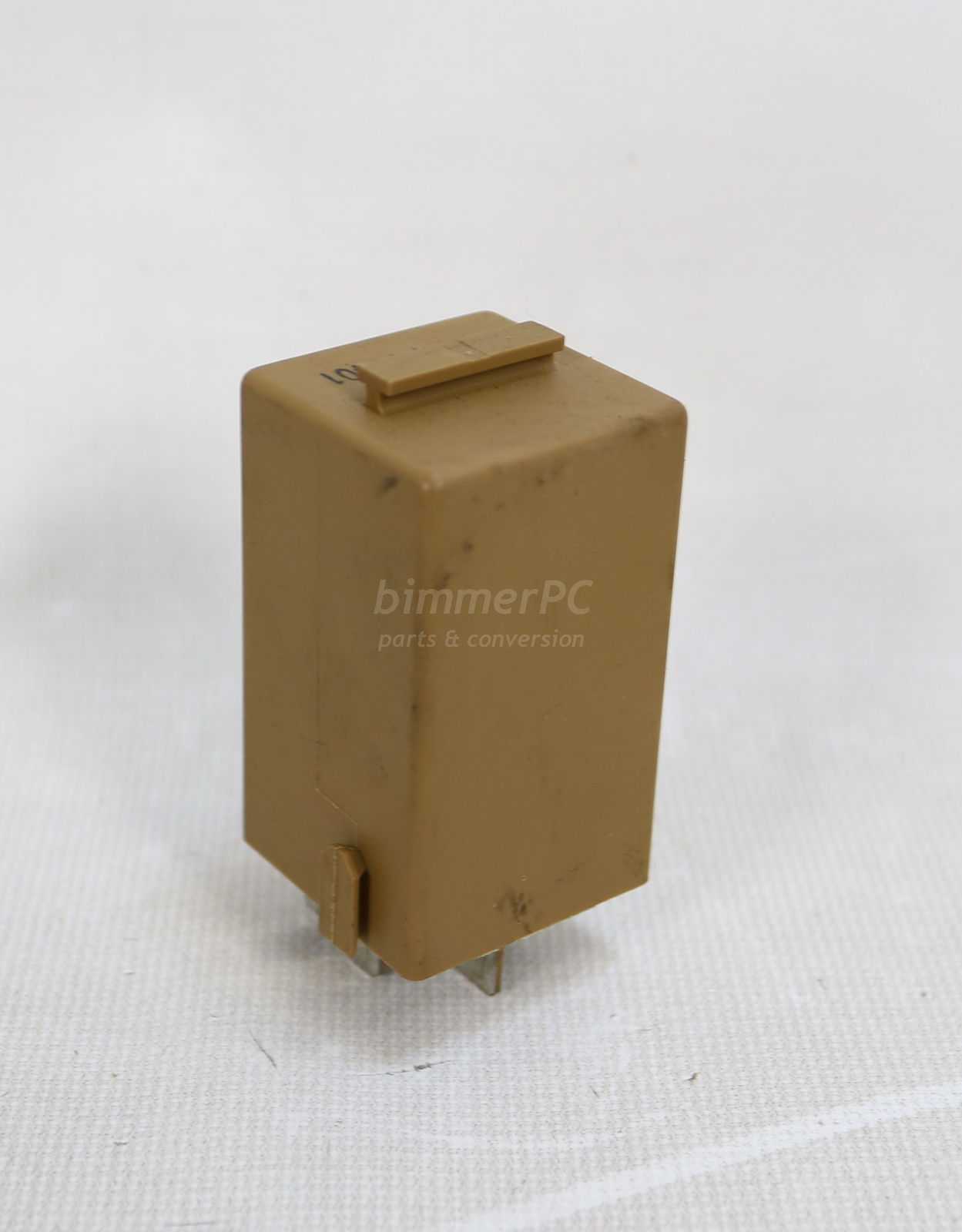 BMW Windshield Wipers Control Relay Brown E46 E39 E38 E60 E63 E83 1996