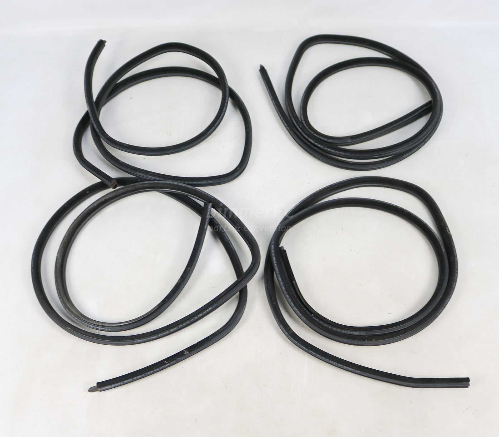 BMW E46 Sedan Doors Gaskets Rubber Seals Edge Trims Front Rear Set 1999