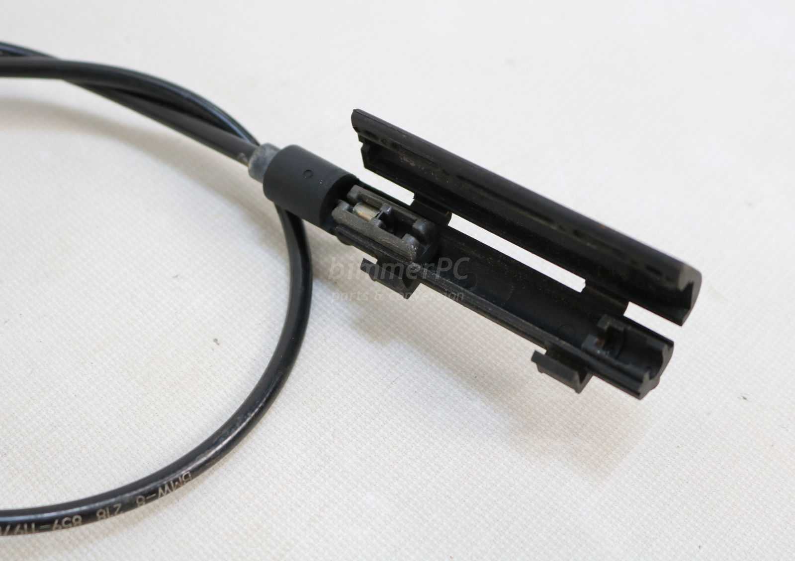 BMW E46 Front Hood Latches Catches Release Cable Left Right 1999