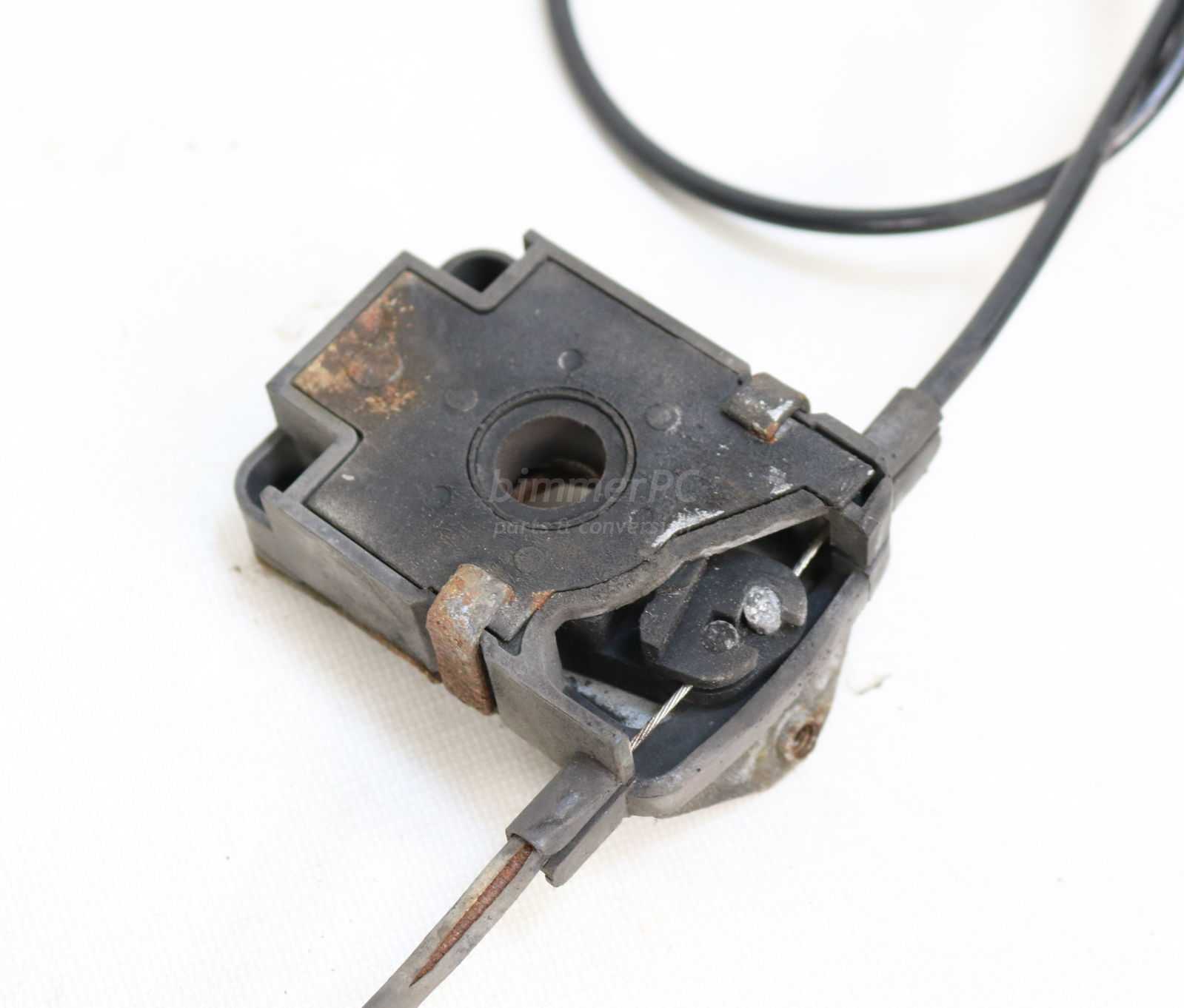 BMW E46 Front Hood Latches Catches Release Cable Left Right 1999