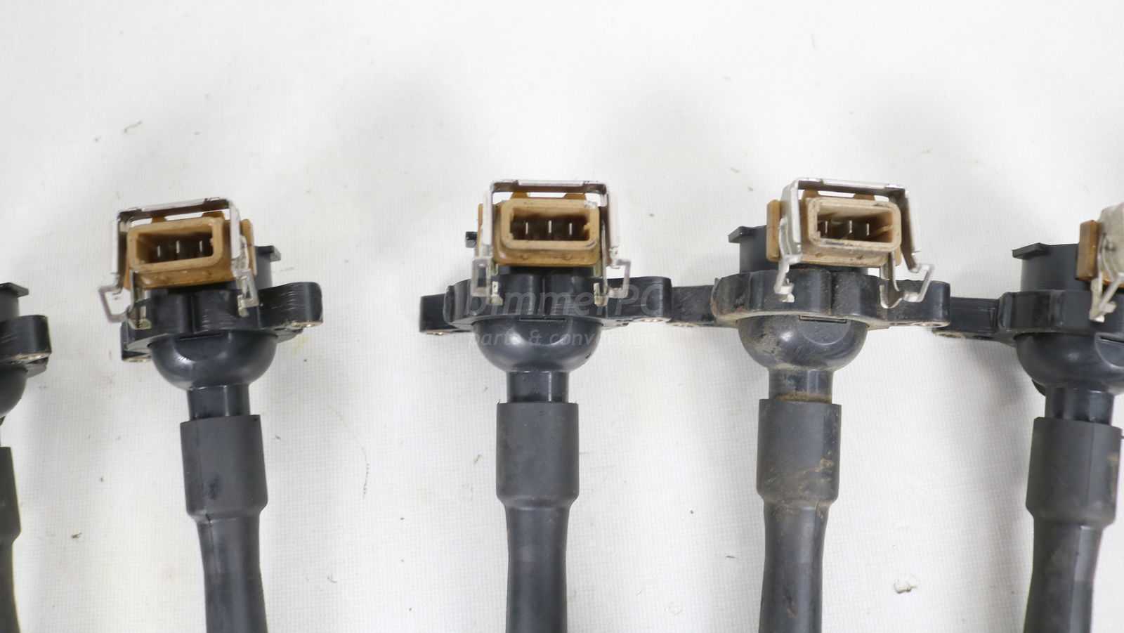 BMW V8 Engine Spark Plug Ignition Coils Set M62tu S62 E38 E39 E53 1996