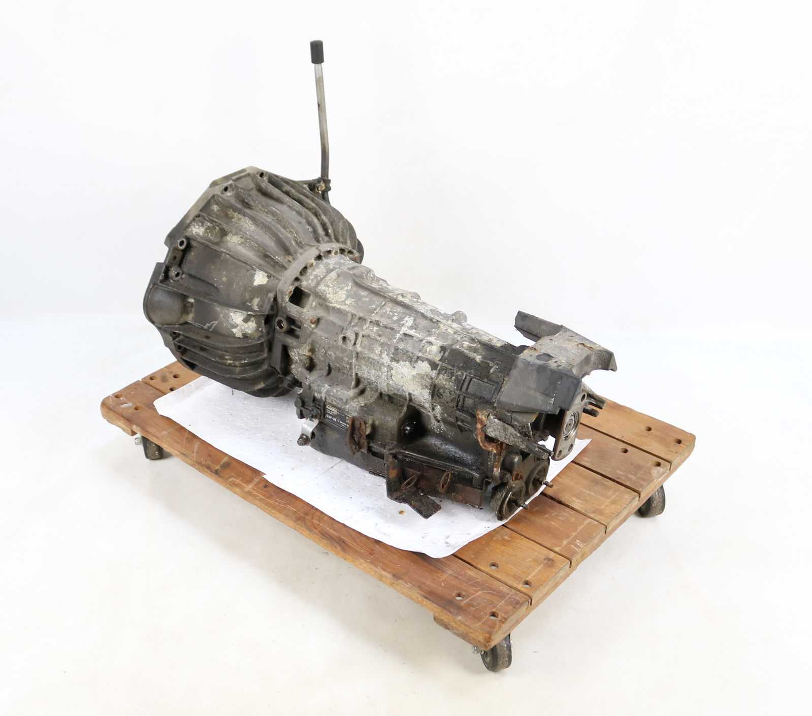 E32S BMW E32 750iL Automatic Transmission 4 Speed ZF 4hp-24 V12 M70