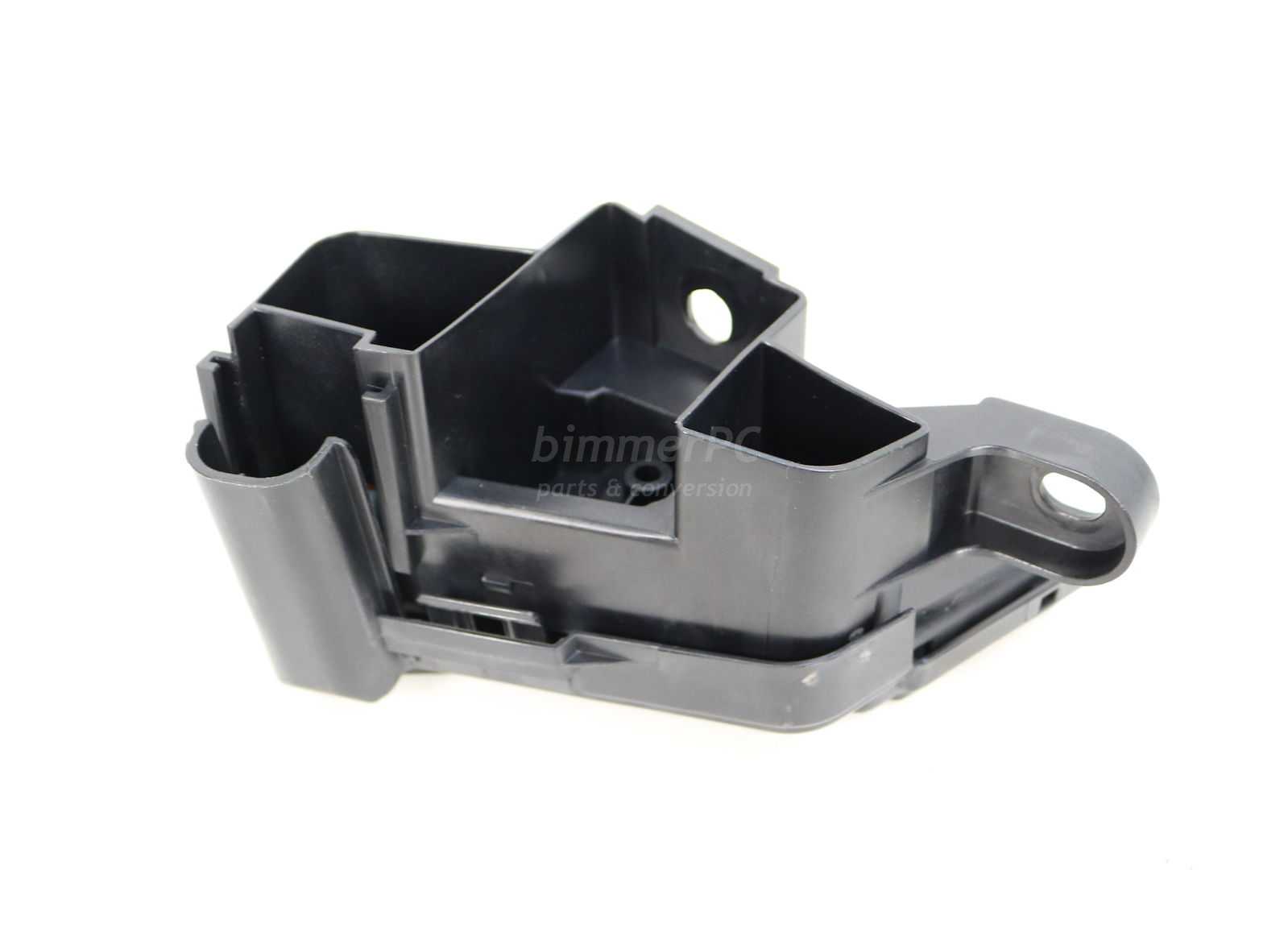 Picture   of BMW 61138387573 Main Battery Cable Fuse Box Trunk Fusible Link E66 E65 for sale