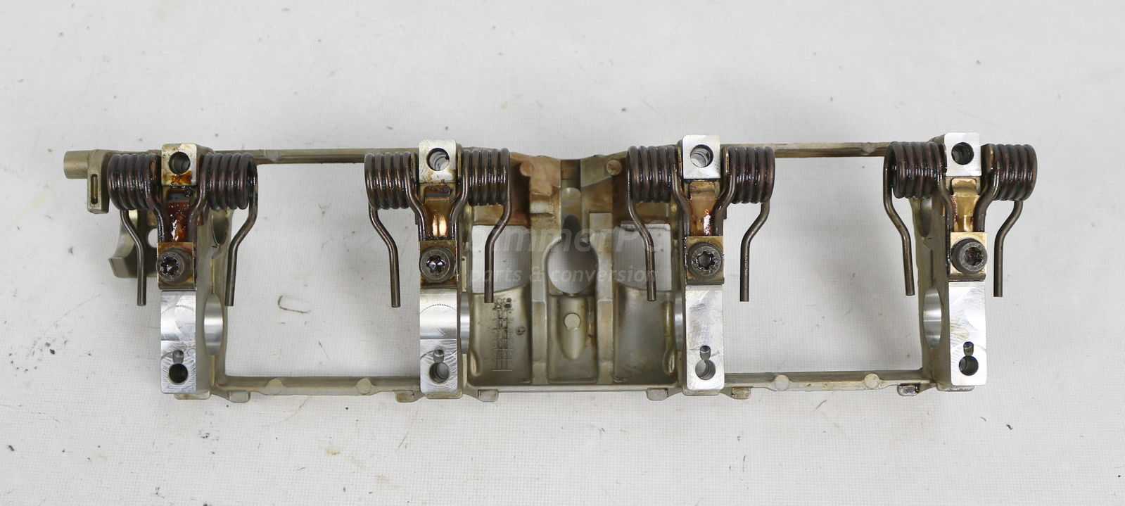 Picture of BMW Cylinder Head Valvetronic Cam Tray Carrier N62n V8 Bank 2 Cyl 5-8 E60 E63 E64 E65 E66 E70 for sale