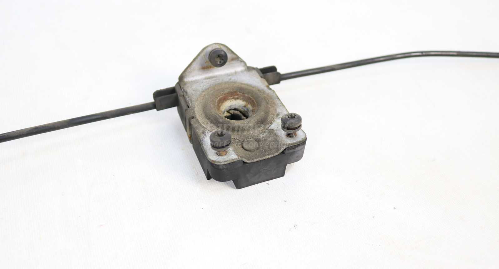 BMW E46 Front Hood Latches Catches Release Cable Left Right 1999