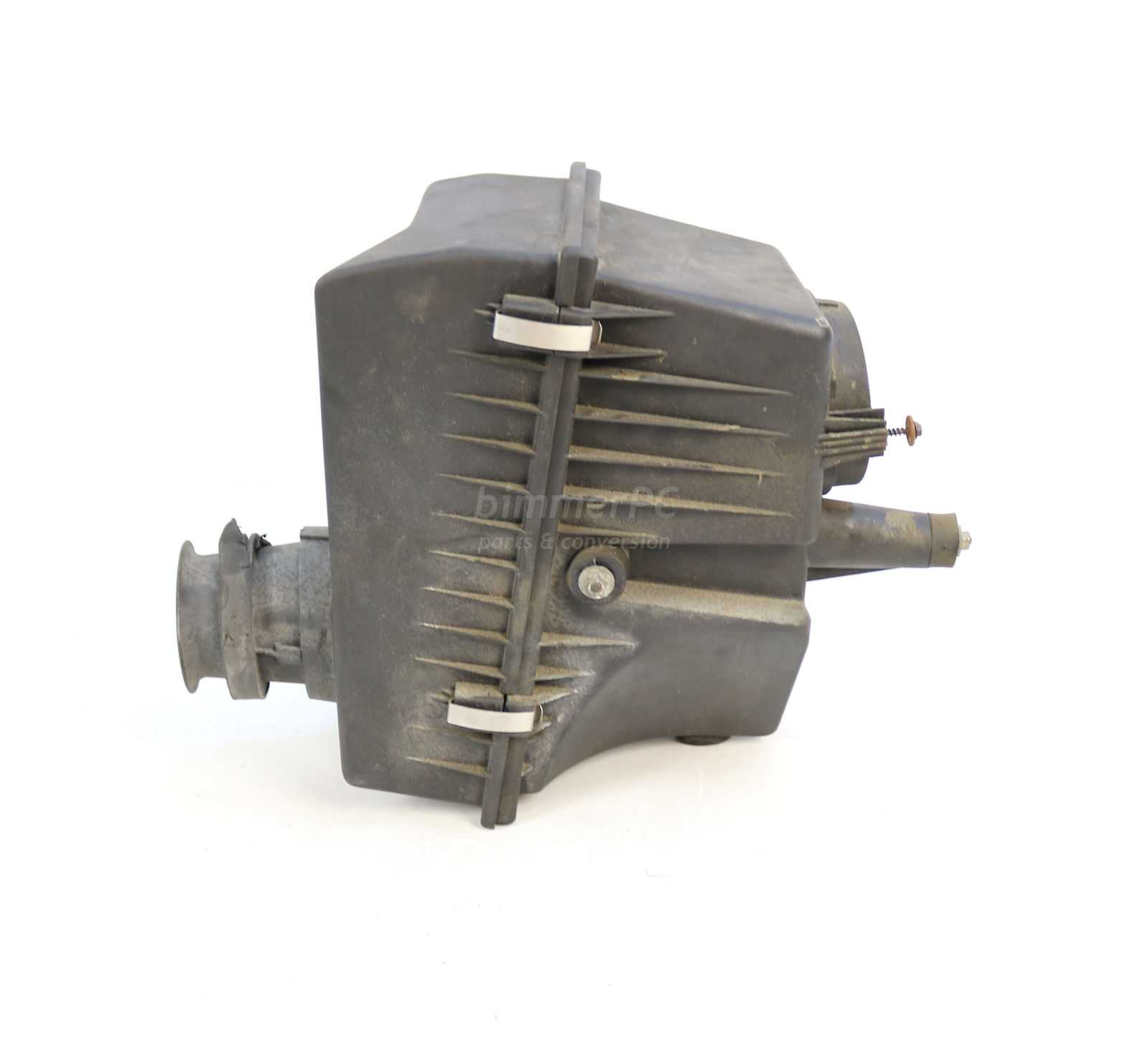 BMW E34 525i M50 Intake Air Cleaner Filter Housing Box Muffler 1991