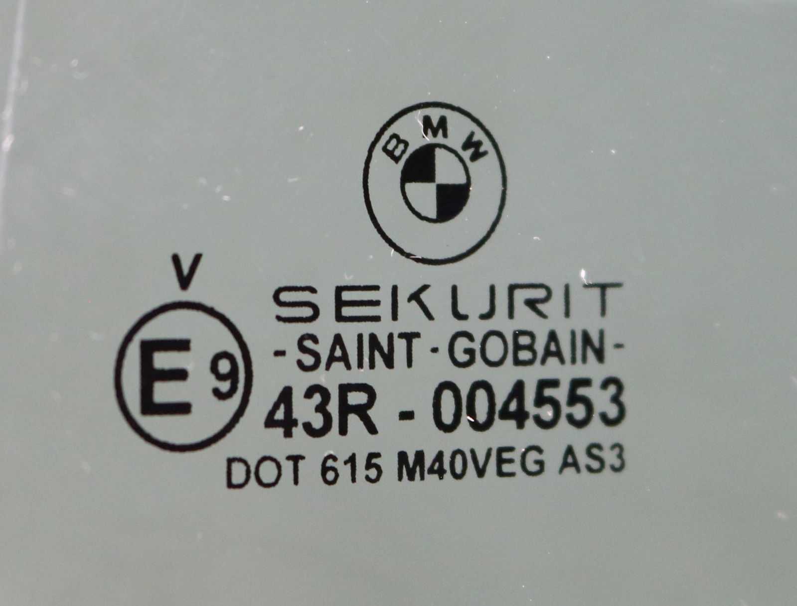 Picture of BMW 51348249927 Left Rear Passengers Door Window Glass Pane w Factory Tint E53 for sale