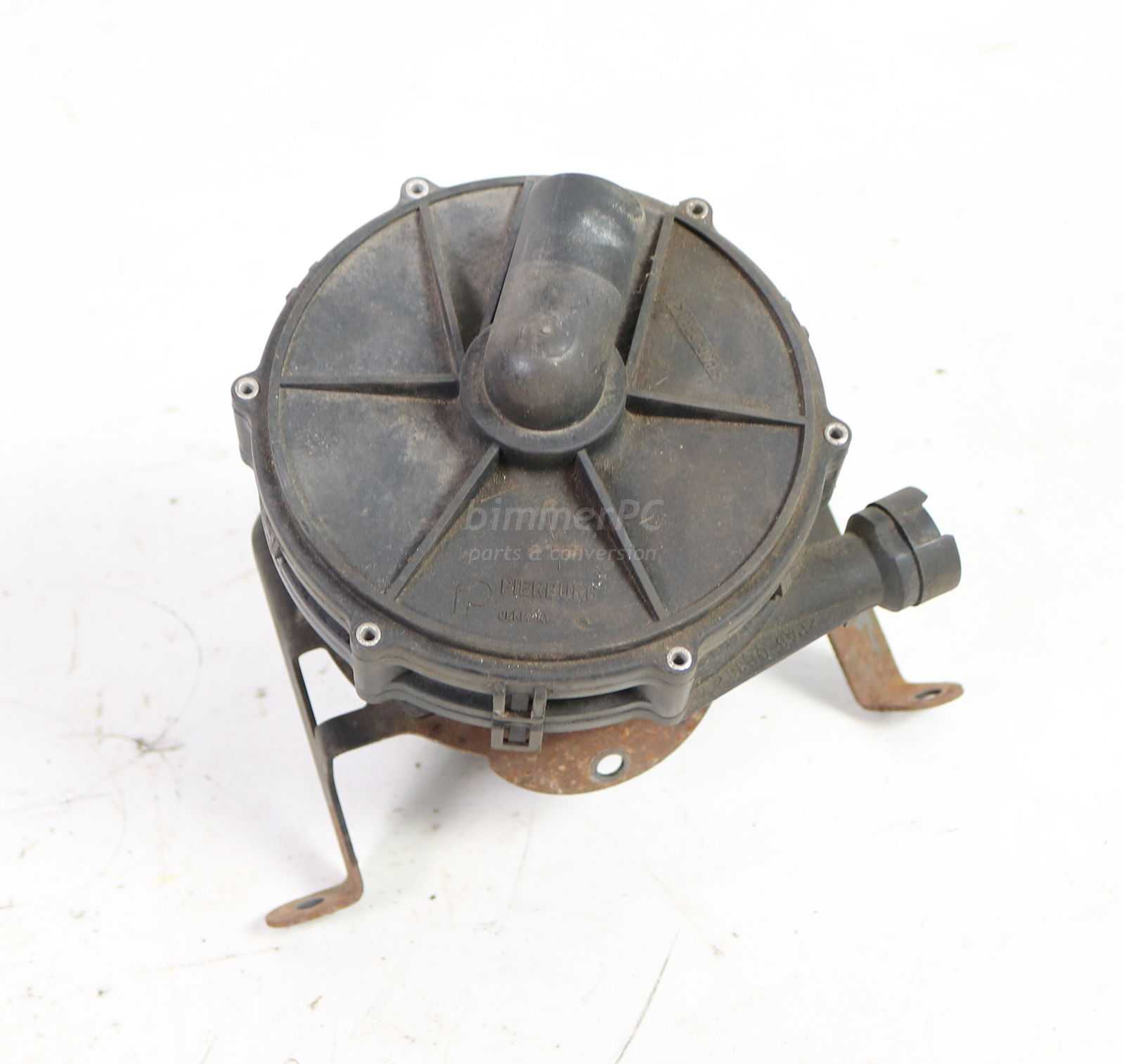 Picture of BMW 11721437910 Secondary Air Injection Emissions Smog Pump M62tu E53 V8 Early for sale