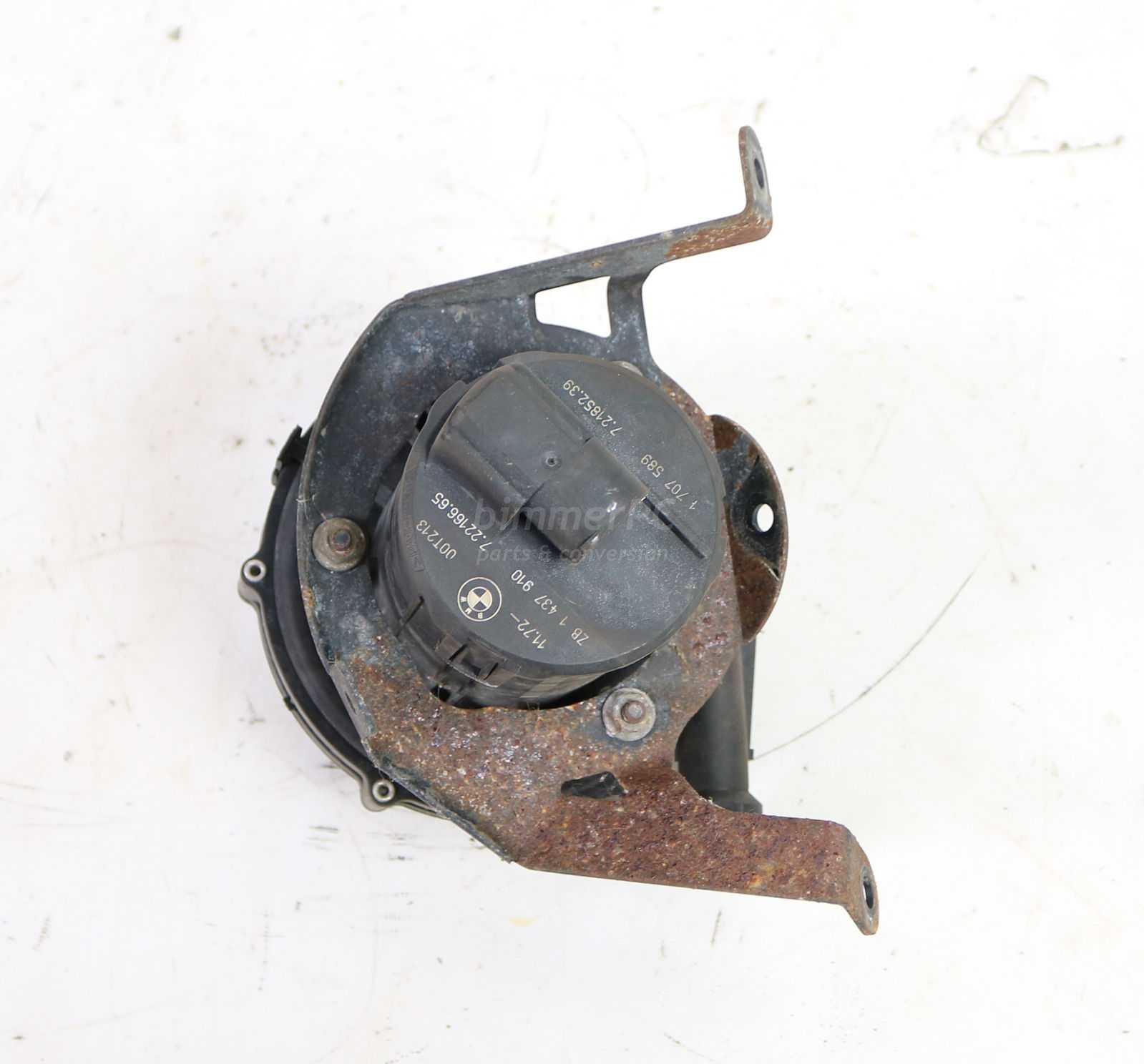 Picture of BMW 11721437910 Secondary Air Injection Emissions Smog Pump M62tu E53 V8 Early for sale