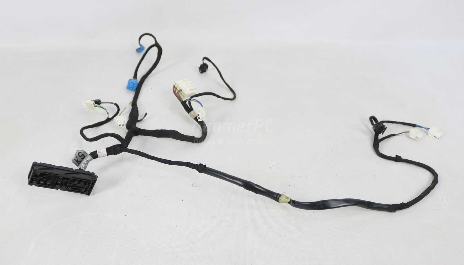 Picture of BMW 61128350204 Right Front Passengers Seat Cable Wiring Harness E32 E34 for sale