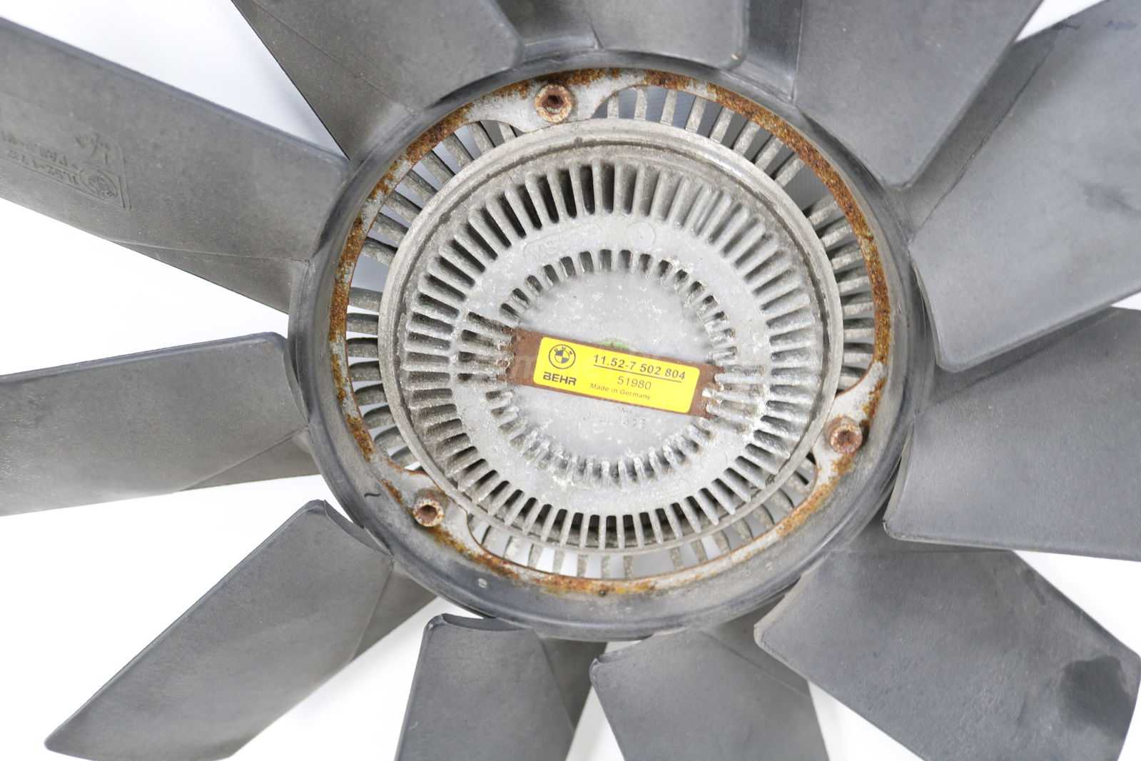 BMW E38 E34 E39 V8 Plastic Engine Fan Viscous Clutch M5 E32 E31 1992