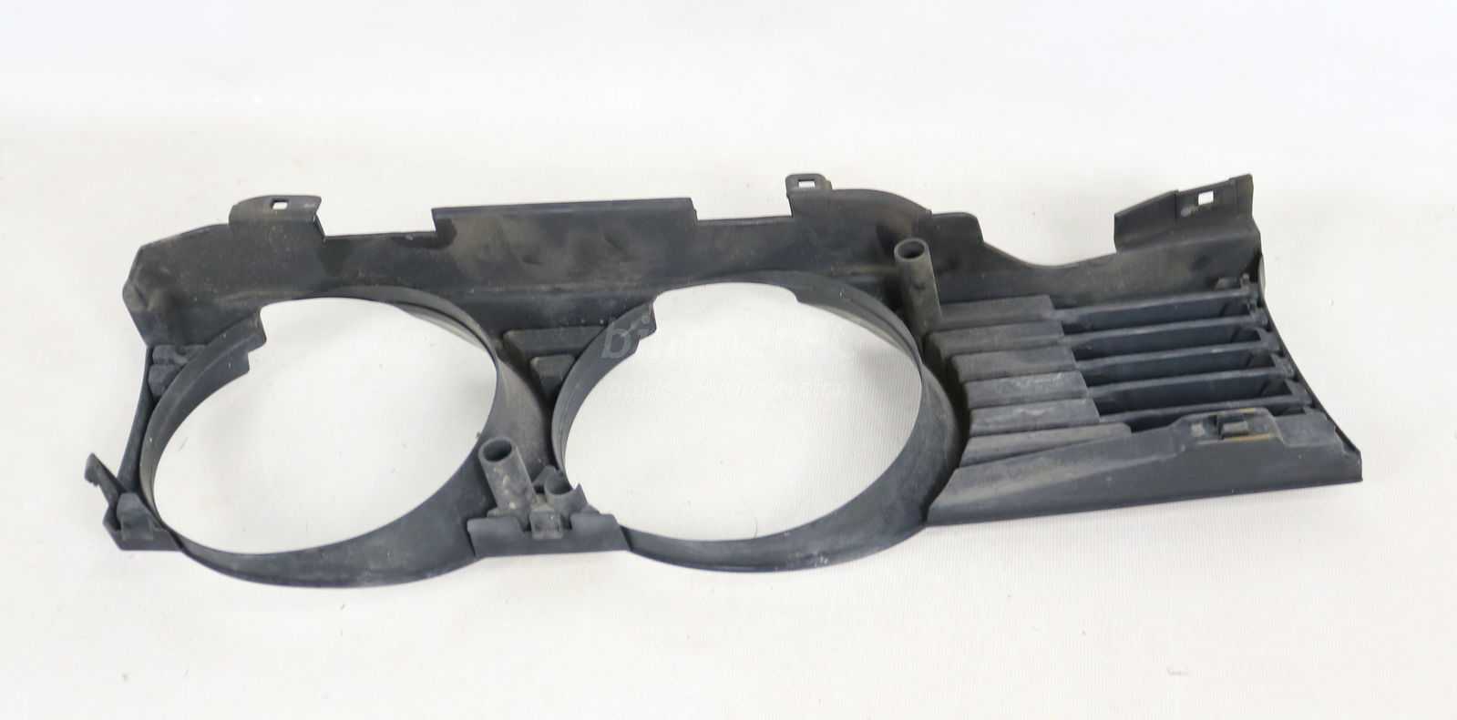Picture of BMW 51131938425 Left Front Drivers Headlight Grille Trim E32 6-Cylinder for sale