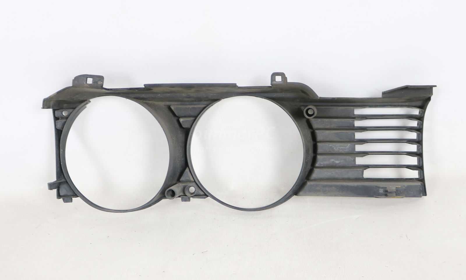 Picture of BMW 51131938425 Left Front Drivers Headlight Grille Trim E32 6-Cylinder for sale