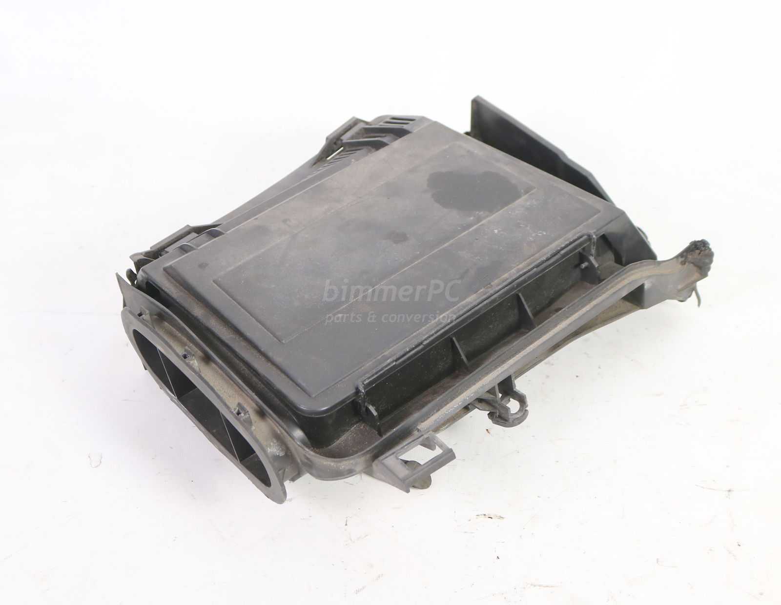 bimmerPC Sales Newsletter Save up to 50% off! We often run promotions and sales, join our mailing list to be notified. of BMW Left Front Drivers Microfilter Air Intake Box E39 Late for sale